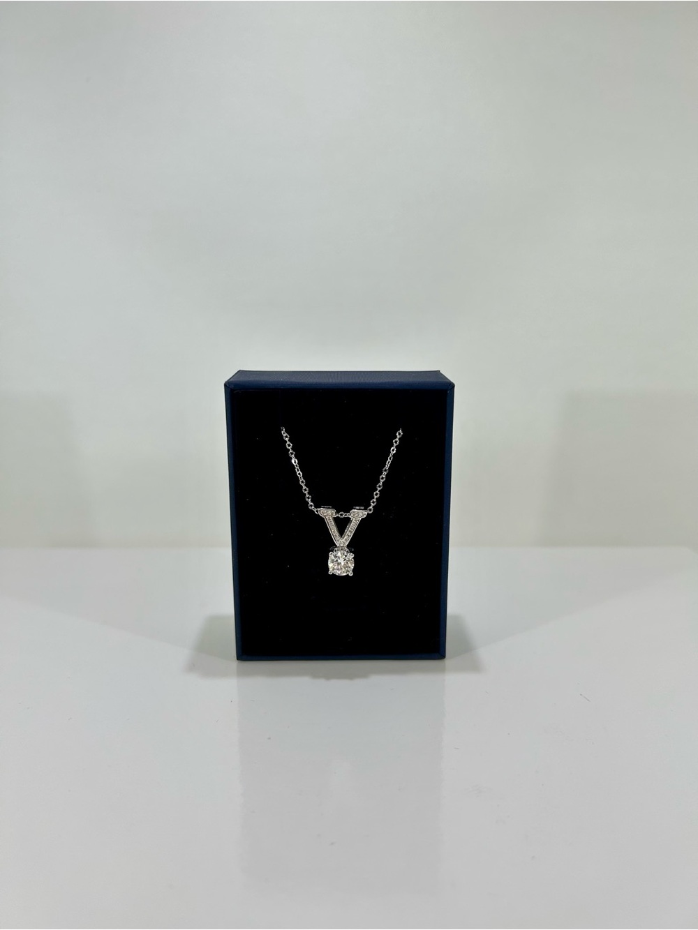 Elegant Moissanite 'V' Pendant Necklace - Rhodium